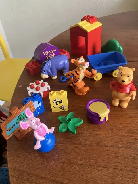 Lego Duplo 2987 WINNIE THE POOH Fun in the Hundred Acre Wood  parts