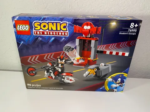 LEGO Sonic The Hedgehog - Shadows Escape Set 76995 BRAND NEW
