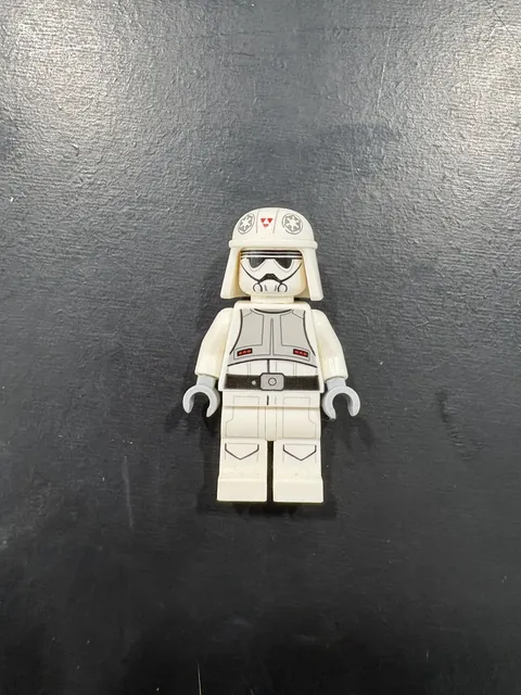 LEGO Star Wars Imperial Combat Driver AT-DP Pilot SW0624 Authentic Minifigure