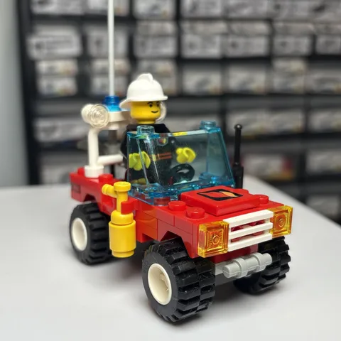 Lego Classic Town 1702 Fire Fighter 4 x 4 1994 100% Complete