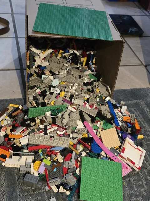 20 LBS Genuine LEGO Bulk Lot Mixed Parts & Pieces -THIS LOT- Everything Included