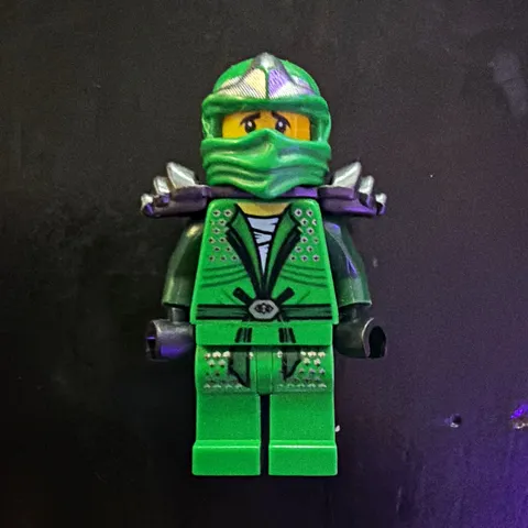 LEGO Ninjago Lloyd Minifigure w/ Shoulder Armor, Cape, Hood/Helmet