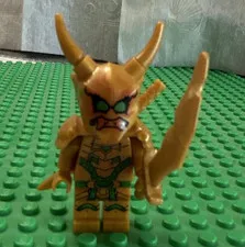 LEGO NINJAGO Lloyd Golden Oni Armored Ninja Minifigure w/ Horned Helmet & Sword