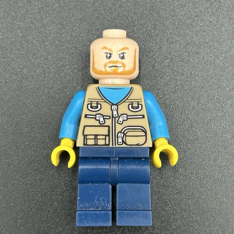 LEGO Minifigure Bearded Man Tan Vest Blue Shirt Angry Face Head Figure