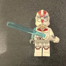 LEGO STAR WARS: Jek-14 with lightsaber