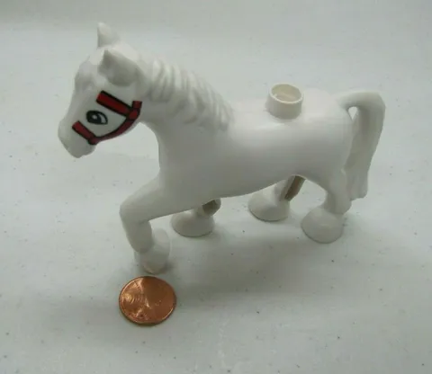 Lego Duplo CASTLE FARM WHITE HORSE Animal ROYAL CASTLE KNIGHT SOLDIER Red Bridle