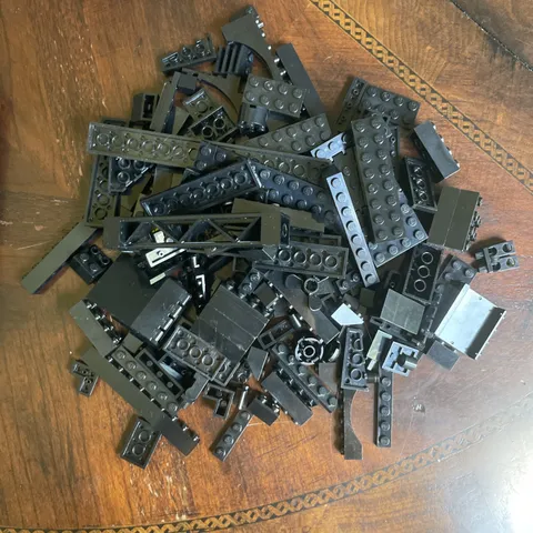 Assorted Lego Color Sorted 1995-2005 Collection 221 Grams Black
