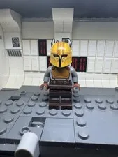 Lego Star Wars Mandalorian The Armorer Minifigure sw1171