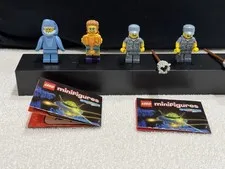 Lego Series 15 Minifigures Wrestler Trophy Shark Suit Guy 2 Janitor Mop Lot of 4