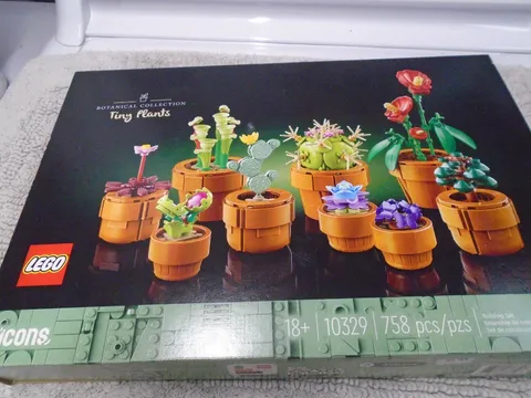 Lego Botanical Tiny Plants 10329