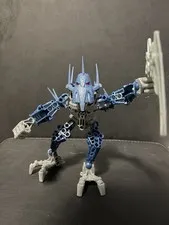 LEGO BIONICLE: Piraka (7137) Complete With Small Damage On Sword
