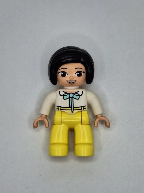 New Lego Duplo Asian Mom Lady Woman Figure Rare Black-Haired Chinese