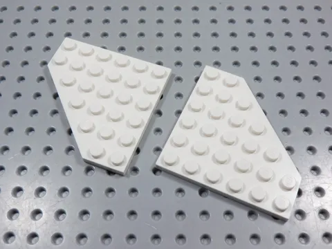 LEGO Lot of 2 White 6x6 Cut Corner Plates BB