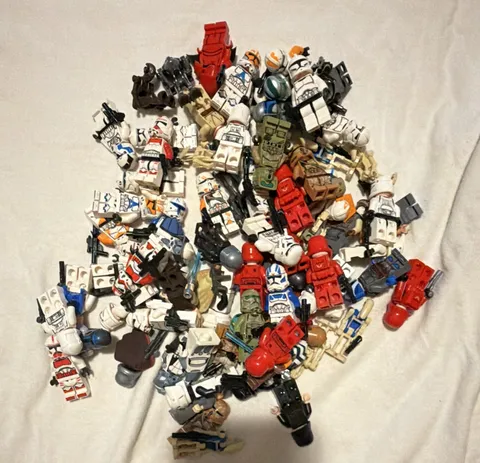 LEGO Star Wars Clone wars-sequels mini figures 80 pieces