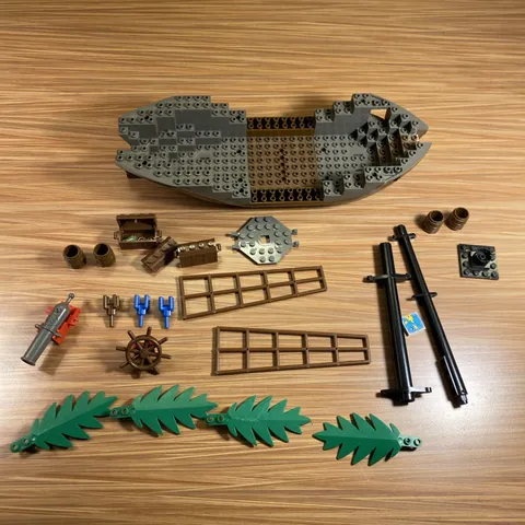 Rare Vintage LEGO 6271 Imperial Ship Parts Lot Hull Mast Rigging Wheel - Dusty