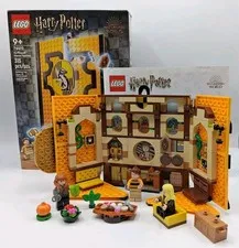 LEGO Harry Potter Hufflepuff House Banner (76412) Complete W/ Box & Instructions