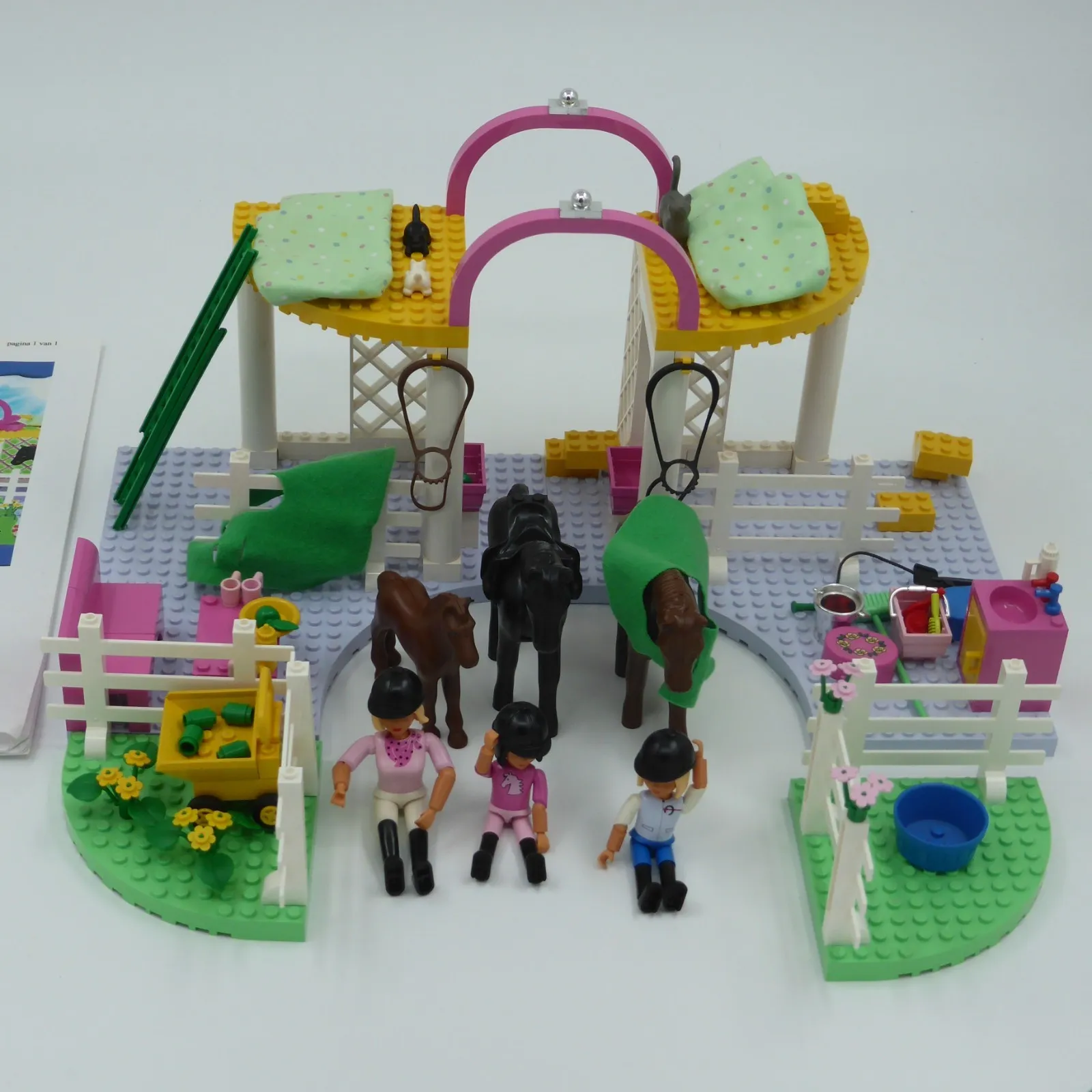 Lego 5871 Belville Recreation Riding Stables Rare Complete No Orig Instror Box