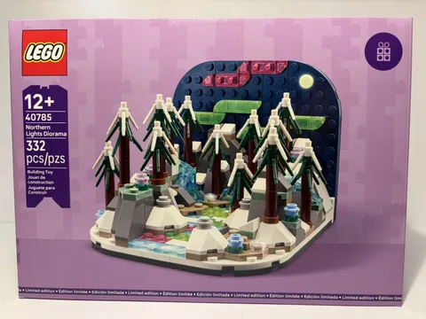 LEGO 40785 Northern Lights Diorama GWP NEW SEALED BOX Glow In The Dark Moon