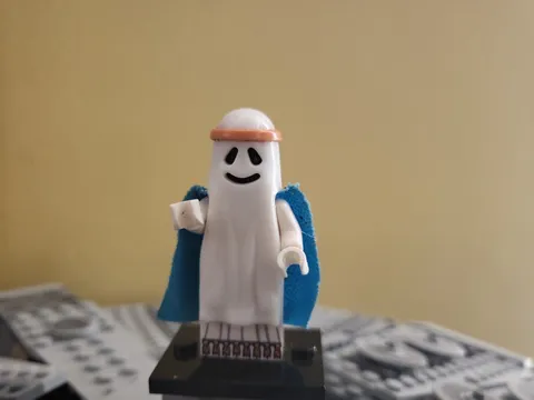 Lego Movie Vitruvius Ghost Shroud Minifigure 70818