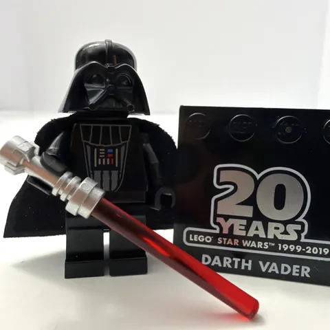 LEGO® 20th Anniversary Darth Vader Minifigure Star Wars sw1029 (2019)