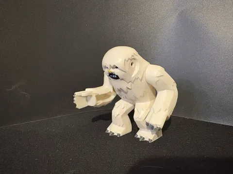 LEGO Star Wars Wampa Minifigure Hoth Wampa Cave 8089 w/o Black Horns 2009 Figure