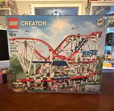 LEGO Creator Expert Roller Coaster 10261 Set, 4124 Pieces, Ages 16+ w/ Separator