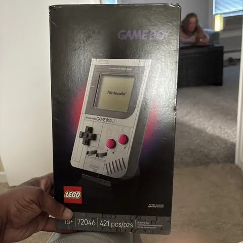 Lego 72046 Game Boy GameBoy Building Set 421 Pieces Ages 18+
