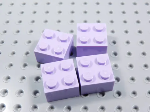 LEGO Lot of 4 Lilac Purple 2x2 Bricks BN