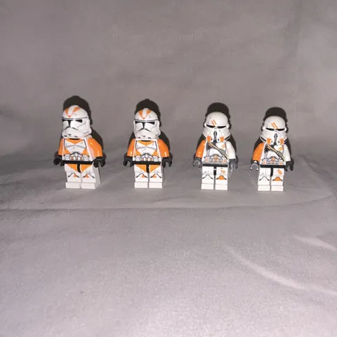 LEGO Star Wars Clone Trooper Minifigures Lot of 4 w/ Weapons Accessories
