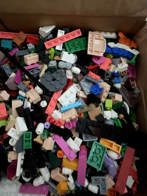 LEGO Building Bricks Bulk Lot Mixed Brands Colors Parts 10 lbs