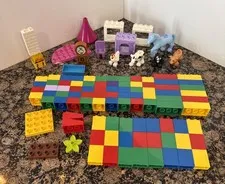 Duplo LEGO Zoo Farm Animals Set Figures, Blocks, and More 68 Piece Lot