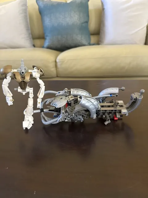 LEGO BIONICLE: Takanuva (8596 INCOMPLETE