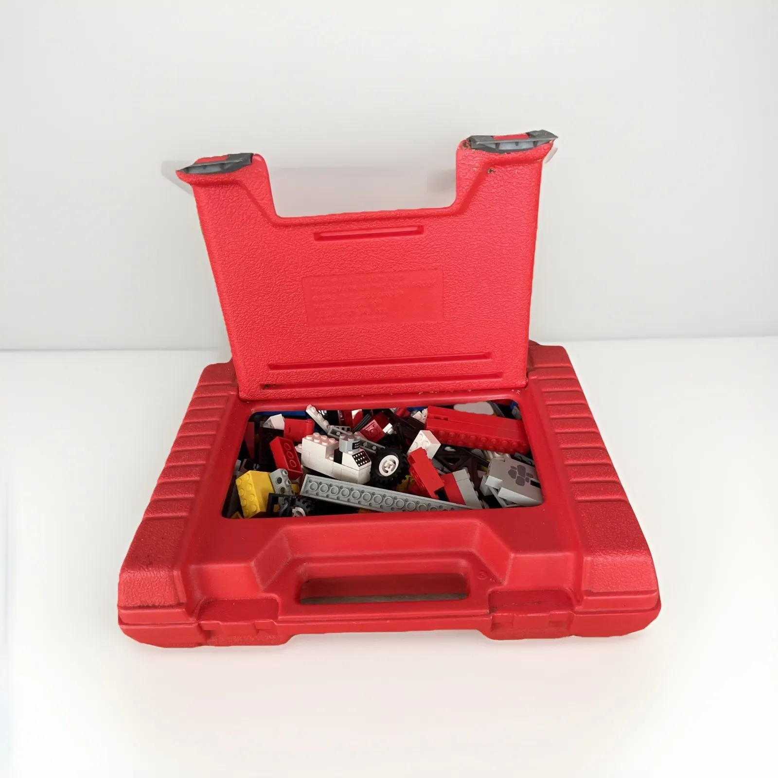 1985 LEGO Carrying Red Suitcase Storage Case VINTAGE With Bricks / Wheels