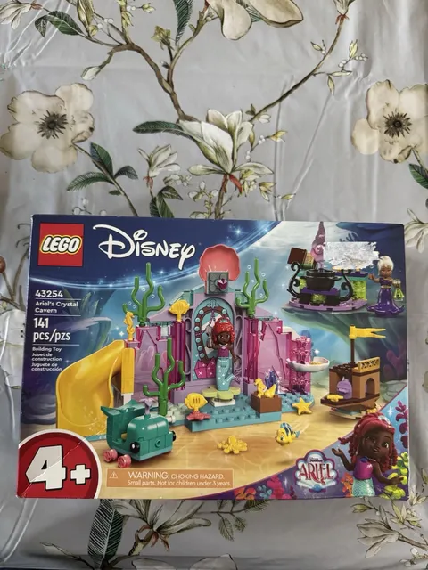 LEGO Disney Ariel's Crystal Cavern 43254 141 Pc Disney Princess NIB Sealed