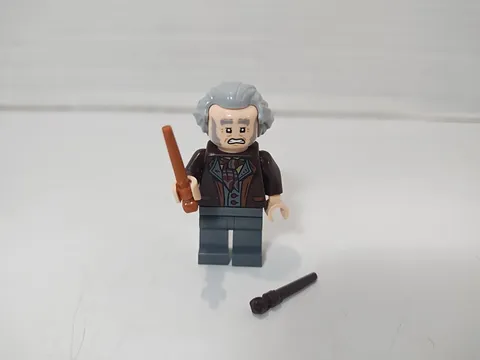 LEGO Harry Potter 76439: Garrick Ollivander Minifigure with 2 Wands ~Ships FAST!