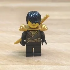 LEGO Ninjago Minifigure – Cole Golden Armor – Legacy Black Ninja – Authentic