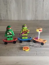 2 Lego /Megablox Teenage Mutant Ninja Turtles With Parts 