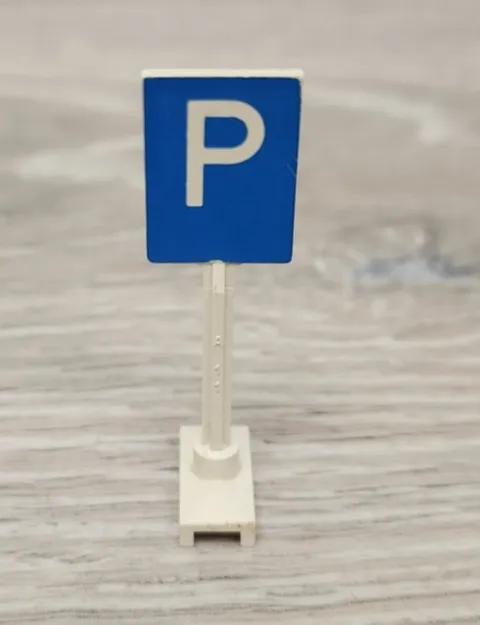 Lego 675px1 White Road Sign Square Tall Parking Capital Letter P on Blue READ