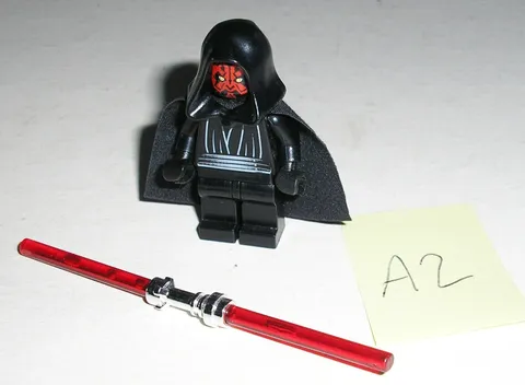 Lego Star Wars DARTH MAUL w/ Hood & Cape Minifigure 7101 7151 7663 3340 *A2*