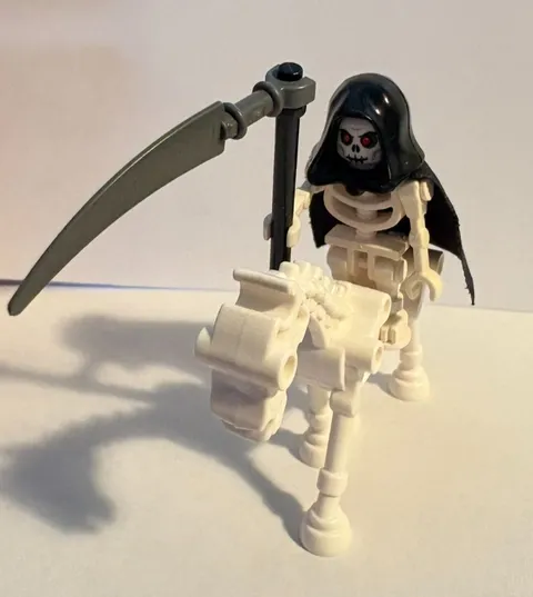 Lego Fantasy Castle Minifigure - Skeleton Reaper Warrior & Horse (cas378) 7079