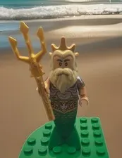 Lego New King Triton The Little Mermaid Gold Crown Green Tail Shell Minifigure