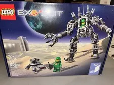 Lego 21109 Ideas EXO SUIT Set Sealed New w 2 Classic Green Spaceman Minifigures