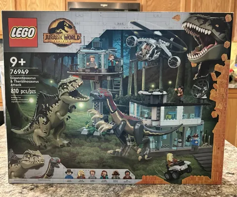 LEGO Jurassic World: Giganotosaurus & Therizinosaurus Attack (76949)