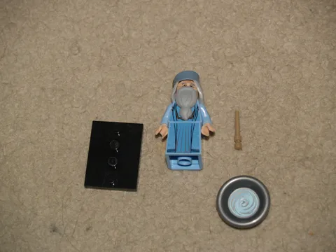 Lego Harry Potter Series 1 71022 Albus Dumbledore figure