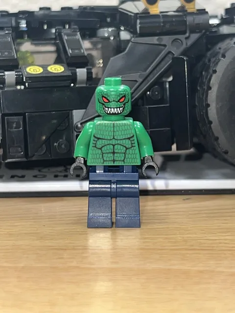 Lego Batman Killer Croc Bat008