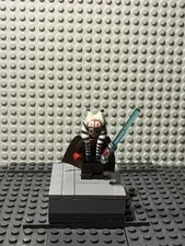 LEGO Star Wars Shaak ti Minifigure w/ Blue Lightsaber & Cape MINT CONDITION