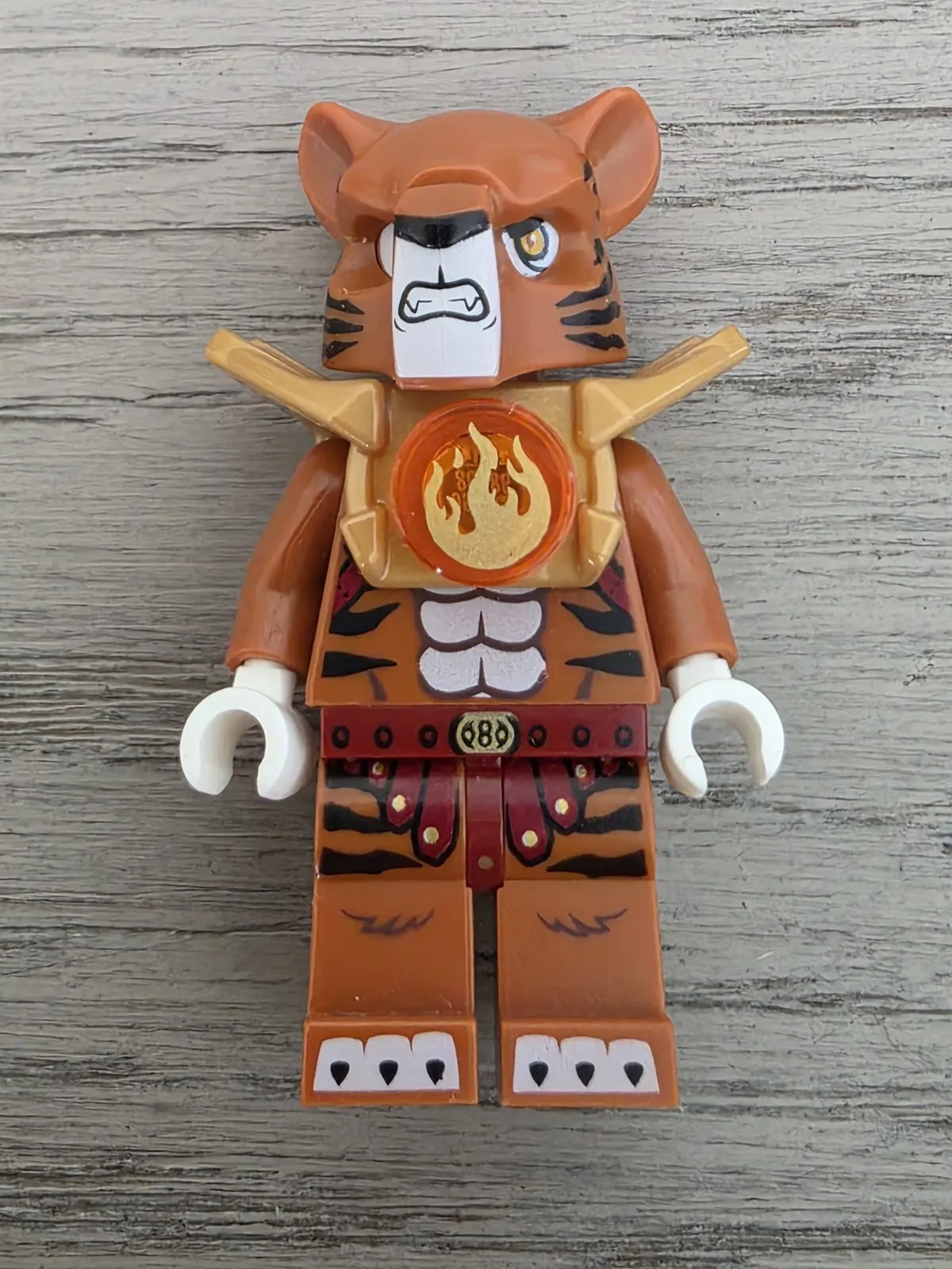 Lego Chima MInifigure - Trakkar with Armor (loc140) Tiger Tribe 70224
