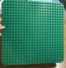 LEGO DUPLO Green Baseplate 24x24 Studs Large 15”x15” Genuine Building Plate