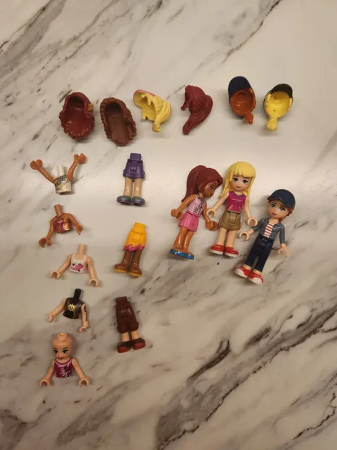 LEGO FRIENDS Figurines Body Torsos Legs Heads & Hair
