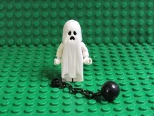 LEGO Monster Fighters Ghost Minifigure 9467 The Ghost Train ball chain GT27